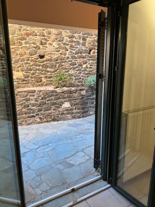Appartement Avec Vue Aegina Exteriér fotografie